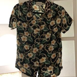 Hawaiian shirt
